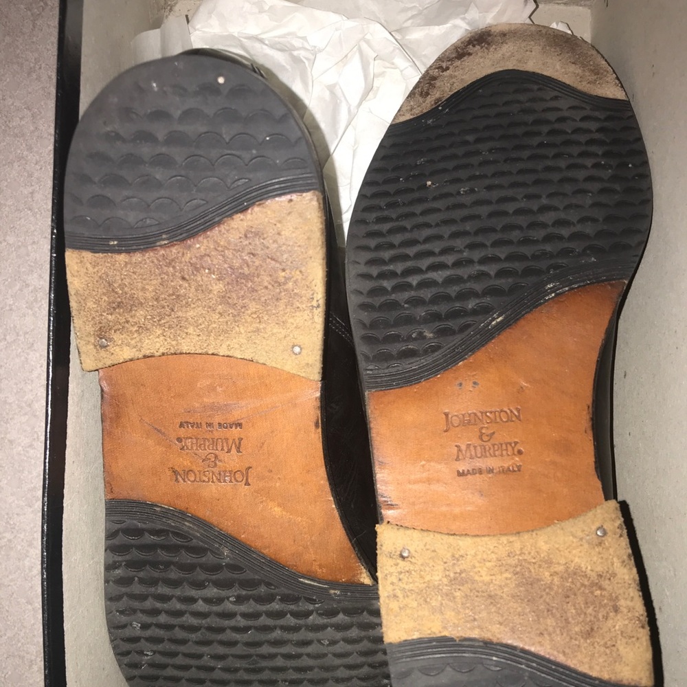 Men’s Domani Johnston & Murphy dress shoes